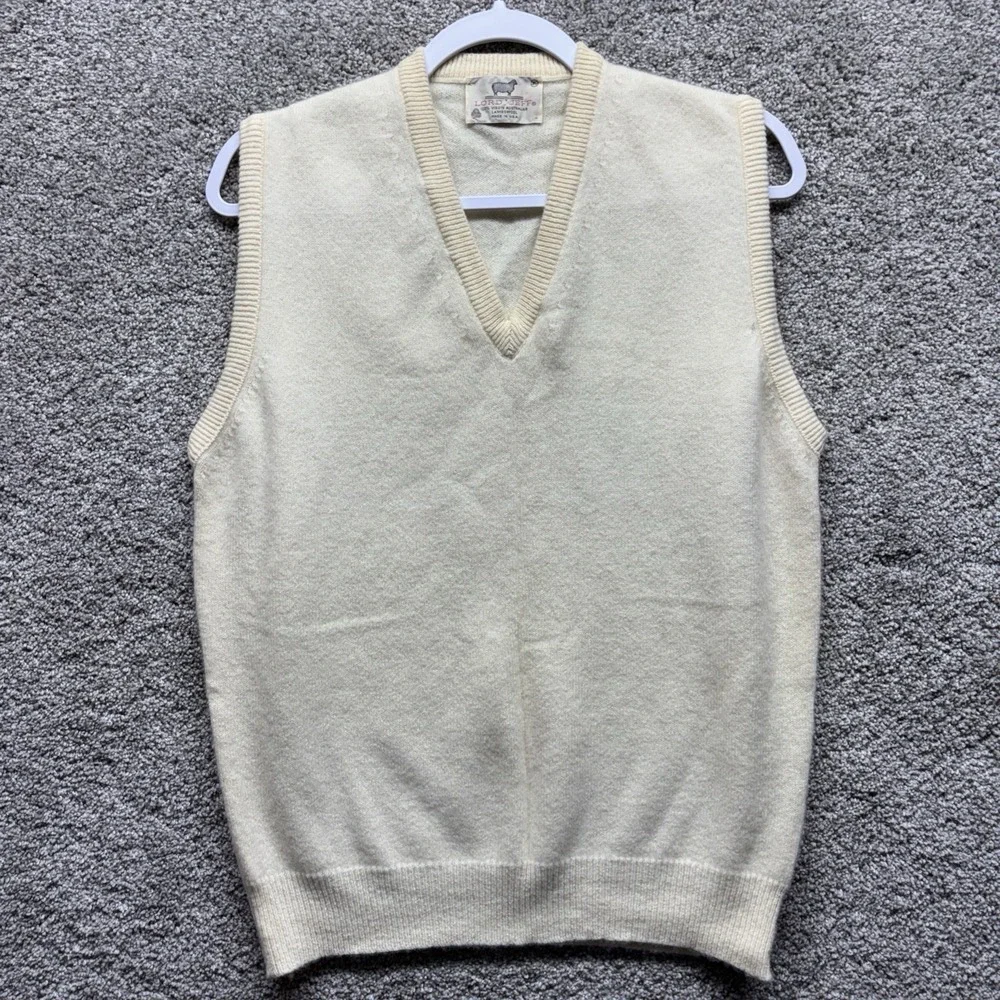 Vintage Lord Jeff Sweater Vest Men Size Med 100% Virgin Australian Lambswool USA
